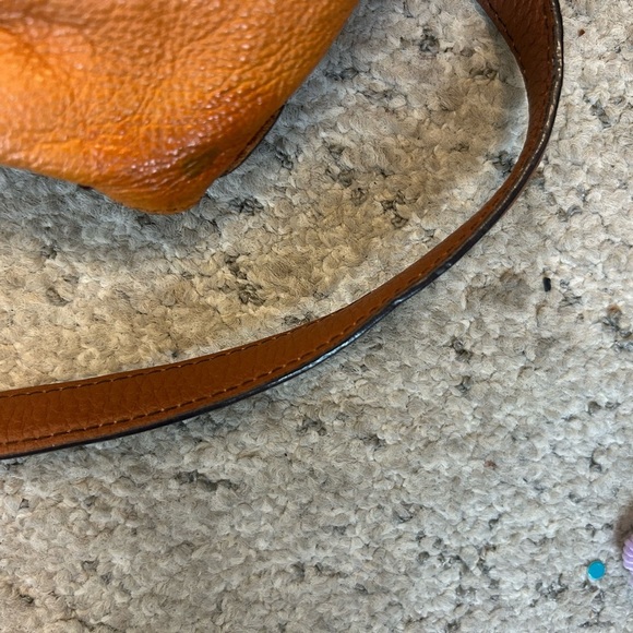 MCM Tan Leather Crossbody Bag with Elegant Chain Strap GUC minor stain bottom - Picture 16 of 16